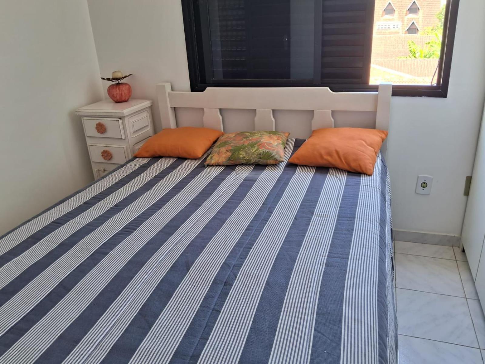 Amplo No Itagua Apartamento